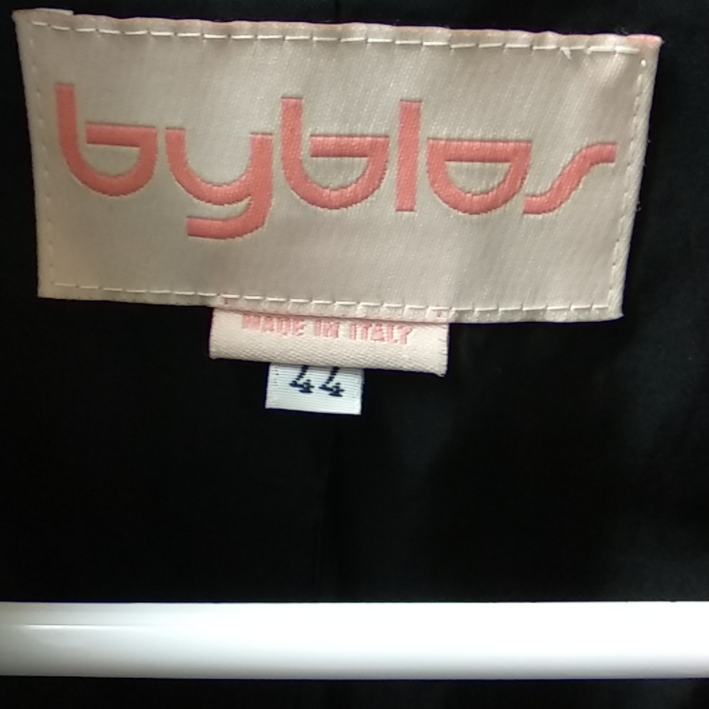 Jacket - Picture 4 of 6